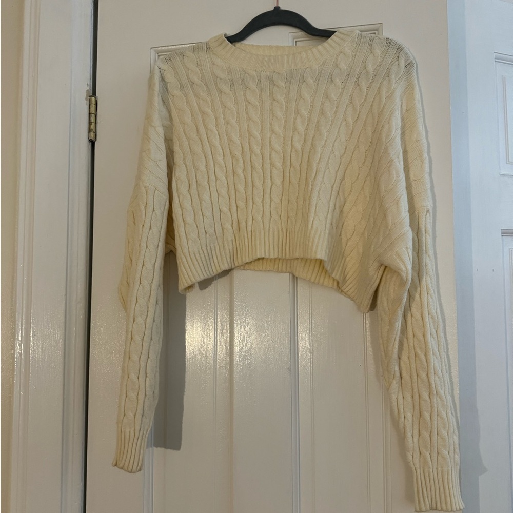 Cable Knit Cropped Sweater - Cream